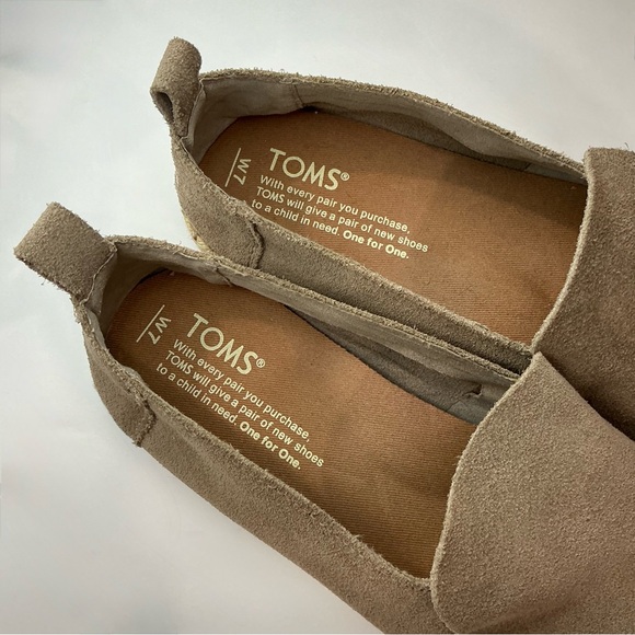 Toms Suede Leather Slip On Shoes Women 7 EU 37.5 Alpargata Espadrille Tan Beige - Picture 5 of 6